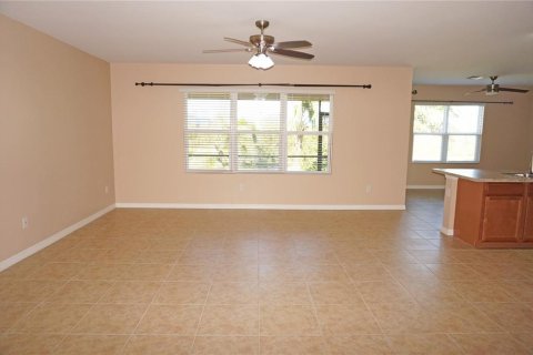 House in Punta Gorda, Florida 4 bedrooms, 195.19 sq.m. № 1326257 - photo 3