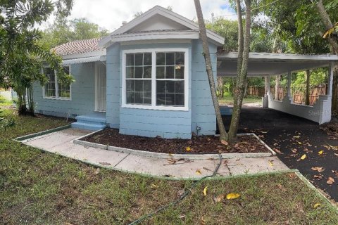 Casa en venta en Bradenton, Florida, 2 dormitorios, 97.73 m2 № 1349469 - foto 2