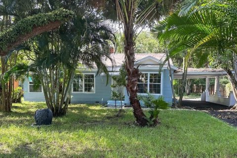 Villa ou maison à vendre à Bradenton, Floride: 2 chambres, 97.73 m2 № 1349469 - photo 1