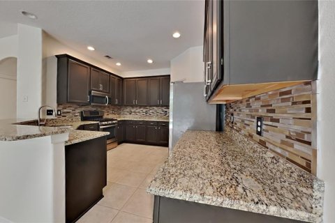 Casa en venta en Wesley Chapel, Florida, 3 dormitorios, 209.96 m2 № 1349468 - foto 4