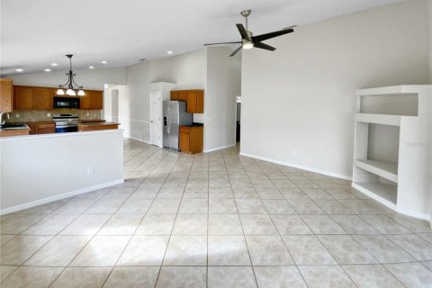 Villa ou maison à vendre à Orlando, Floride: 4 chambres, 176.42 m2 № 1008406 - photo 14