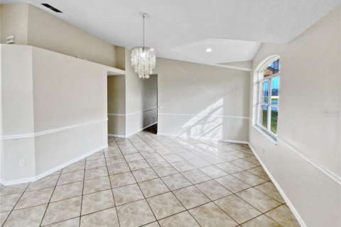 Villa ou maison à vendre à Orlando, Floride: 4 chambres, 176.42 m2 № 1008406 - photo 2