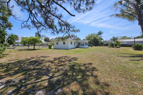 Casa en venta en Port St. Lucie, Florida, 2 dormitorios, 85.84 m2 № 1141653 - foto 5