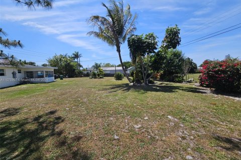 Casa en venta en Port St. Lucie, Florida, 2 dormitorios, 85.84 m2 № 1141653 - foto 10