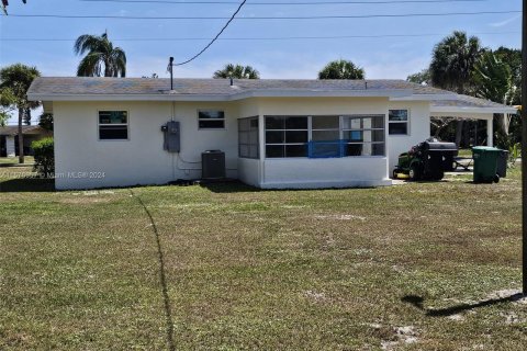 Casa en venta en Port St. Lucie, Florida, 2 dormitorios, 85.84 m2 № 1141653 - foto 3