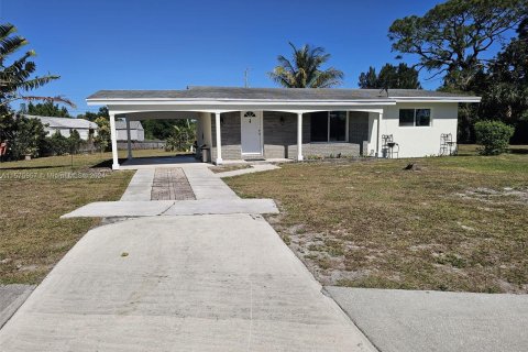 Casa en venta en Port St. Lucie, Florida, 2 dormitorios, 85.84 m2 № 1141653 - foto 1