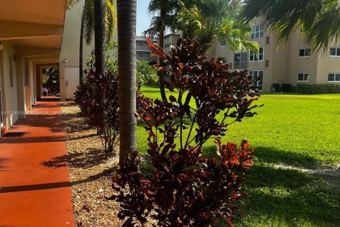 Condo in Boynton Beach, Florida, 1 bedroom  № 1176621 - photo 16