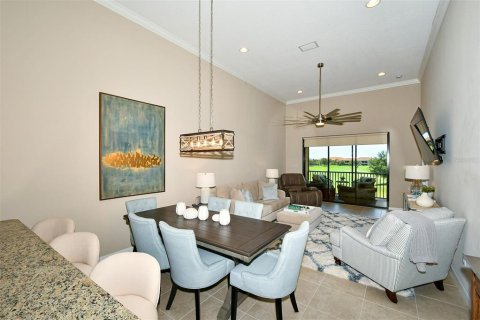 Condo in Bradenton, Florida, 2 bedrooms  № 248956 - photo 12