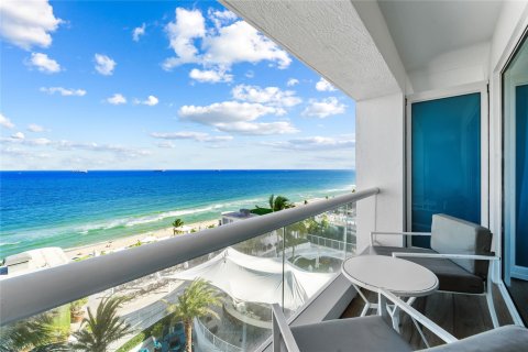 Condo in Fort Lauderdale, Florida, 1 bedroom  № 963843 - photo 6