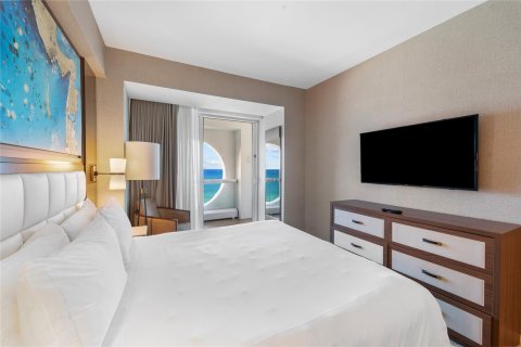 Condo in Fort Lauderdale, Florida, 1 bedroom  № 963843 - photo 12