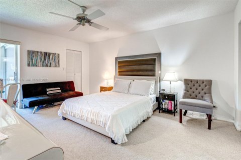 Condominio en venta en Lauderhill, Florida, 2 dormitorios, 99.41 m2 № 1127486 - foto 20