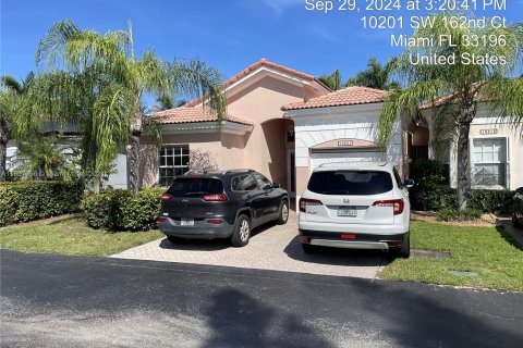 Adosado en venta en Miami, Florida, 3 dormitorios, 122.17 m2 № 1381941 - foto 19