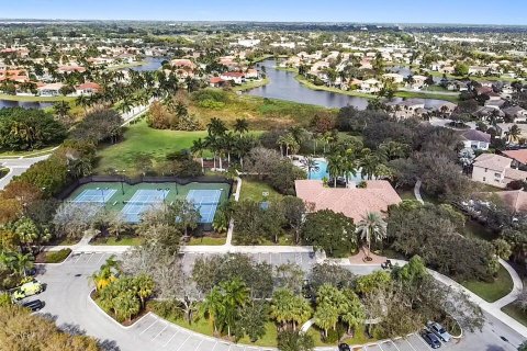 Villa ou maison à vendre à Lake Worth, Floride: 5 chambres, 344.95 m2 № 1118626 - photo 2