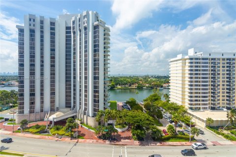 Studio in the Condo in Miami Beach, Florida  № 1173296 - photo 16