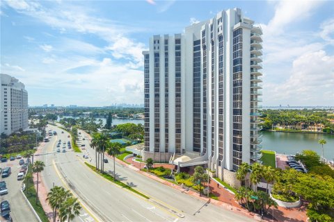 Copropriété à vendre à Miami Beach, Floride: 37.16 m2 № 1173296 - photo 17