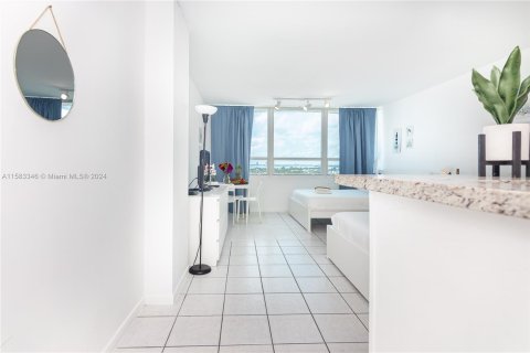 Copropriété à vendre à Miami Beach, Floride: 37.16 m2 № 1173296 - photo 3