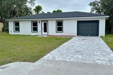 House in Ocala, Florida 3 bedrooms, 93.92 sq.m. № 1374689 - photo 1