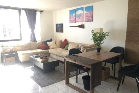 Condominio en venta en Miami, Florida, 1 dormitorio, 65.03 m2 № 1404600 - foto 3