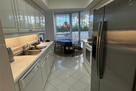 Copropriété à vendre à Aventura, Floride: 2 chambres, 91.97 m2 № 1141663 - photo 8