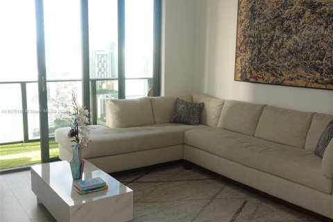 Condominio en venta en Miami, Florida, 1 dormitorio, 72.09 m2 № 1403056 - foto 2