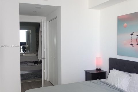 Condominio en venta en Miami, Florida, 1 dormitorio, 72.09 m2 № 1403056 - foto 11