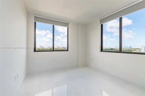 Condominio en venta en Coral Gables, Florida, 3 dormitorios, 102.84 m2 № 1403146 - foto 22