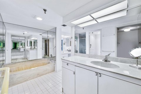 Copropriété à vendre à North Palm Beach, Floride: 2 chambres, 145.11 m2 № 738218 - photo 5