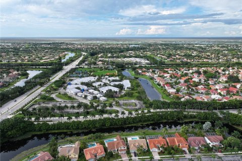 Villa ou maison à vendre à Weston, Floride: 4 chambres, 189.06 m2 № 1376060 - photo 28