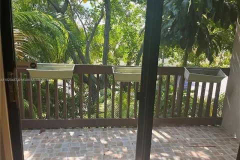 Adosado en venta en Hollywood, Florida, 2 dormitorios, 106.84 m2 № 1269374 - foto 16