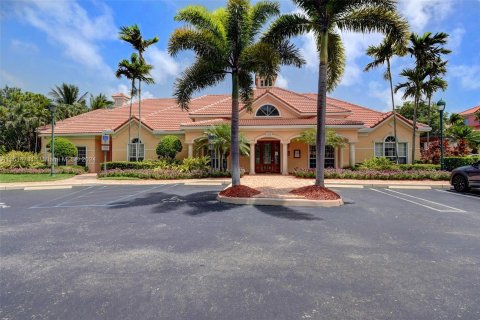 Condo in Delray Beach, Florida, 2 bedrooms  № 1239203 - photo 27