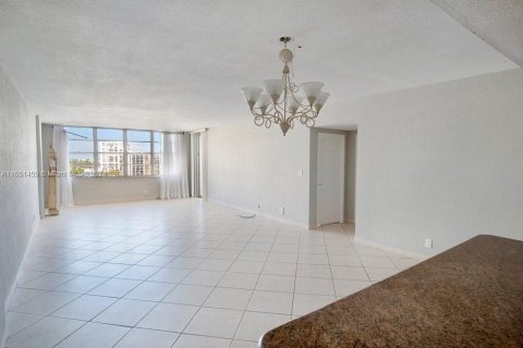 Condominio en venta en Hollywood, Florida, 2 dormitorios, 135.54 m2 № 1345454 - foto 6