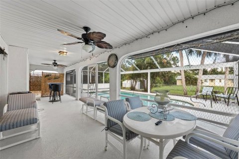 Villa ou maison à vendre à Port Charlotte, Floride: 2 chambres, 86.4 m2 № 1378488 - photo 25