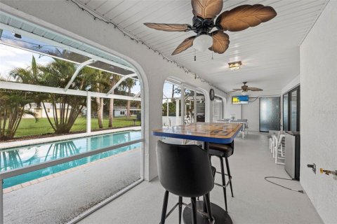 Villa ou maison à vendre à Port Charlotte, Floride: 2 chambres, 86.4 m2 № 1378488 - photo 27