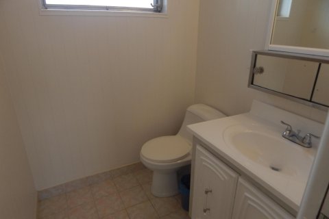 House in West Palm Beach, Florida 1 bedroom, 61.41 sq.m. № 1007633 - photo 10