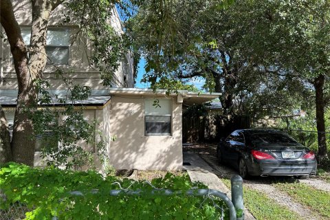 Commercial property in Miami, Florida 134.89 sq.m. № 1421426 - photo 4