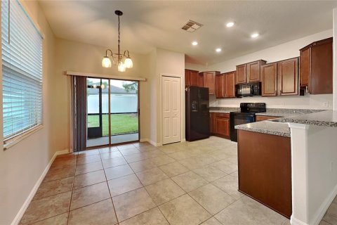 Townhouse in Tampa, Florida 2 bedrooms, 143.81 sq.m. № 1298893 - photo 3