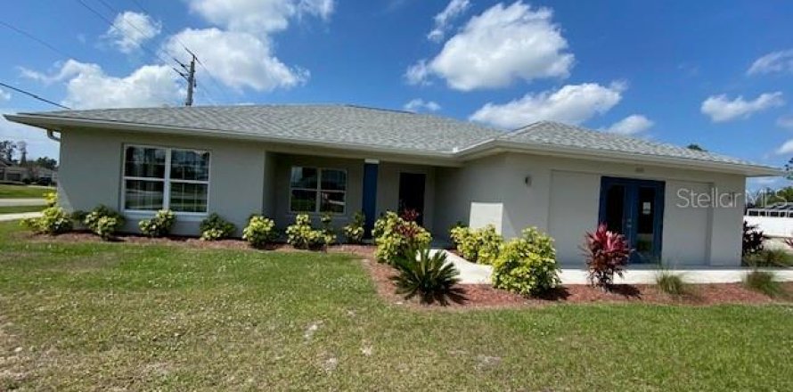 Casa en North Port, Florida 4 dormitorios, 183.95 m2 № 1085360