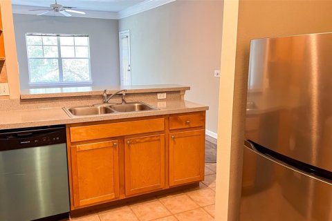 Condo in Tampa, Florida, 1 bedroom  № 1394510 - photo 7