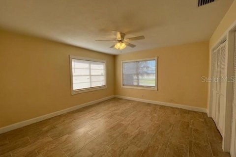 Immobilier commercial à louer à Tampa, Floride: 108.88 m2 № 865519 - photo 7