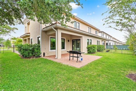 Villa ou maison à vendre à Hollywood, Floride: 5 chambres, 245.17 m2 № 1168490 - photo 5