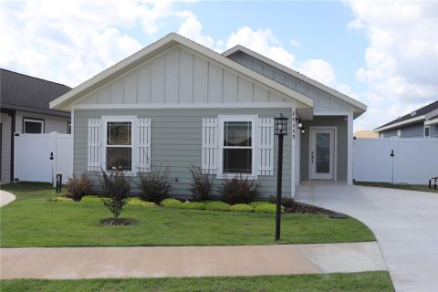 Villa ou maison à vendre à Newberry, Floride: 3 chambres, 122.07 m2 № 1340836 - photo 1