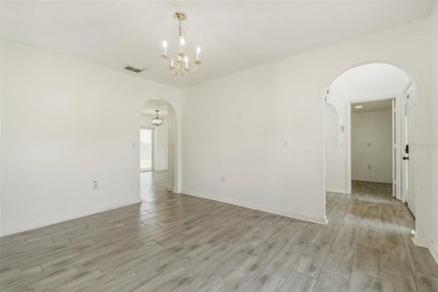 Casa en venta en Saint Cloud, Florida, 4 dormitorios, 206.43 m2 № 1340912 - foto 13