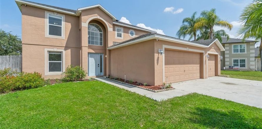 Casa en Saint Cloud, Florida 4 dormitorios, 206.43 m2 № 1340912