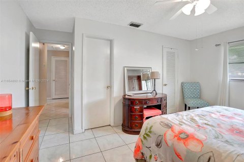 Condo in Plantation, Florida, 2 bedrooms  № 1353914 - photo 20