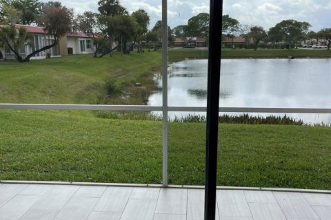 Casa en venta en West Palm Beach, Florida, 2 dormitorios, 79.15 m2 № 1154518 - foto 4