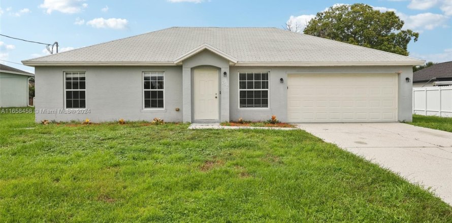 Casa en Port St. Lucie, Florida 3 dormitorios, 124.12 m2 № 1380626