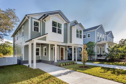 Villa ou maison à vendre à Tampa, Floride: 6 chambres, 407.38 m2 № 1371967 - photo 2