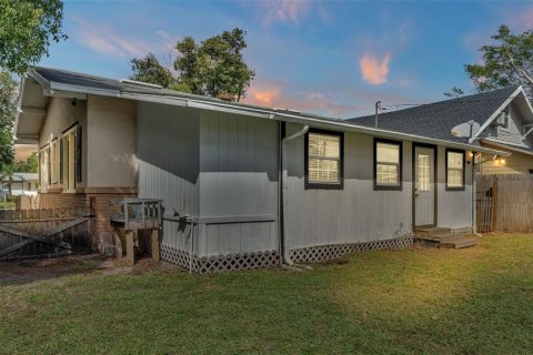 House in Lakeland, Florida 2 bedrooms, 133.13 sq.m. № 1426112 - photo 2