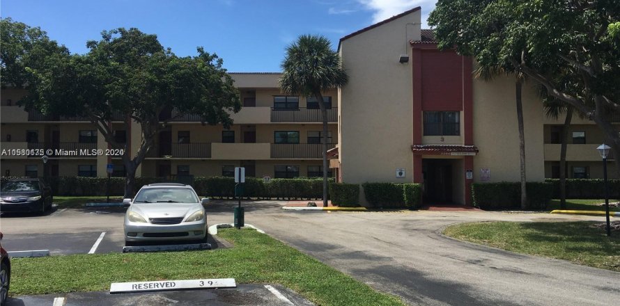 Condo in Miramar, Florida, 2 bedrooms  № 1154889