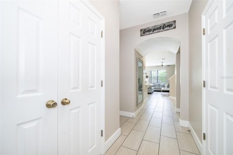 Touwnhouse à vendre à Kissimmee, Floride: 3 chambres, 167.04 m2 № 1359740 - photo 5